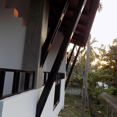 Prosperity Villa Negombo Esterno foto