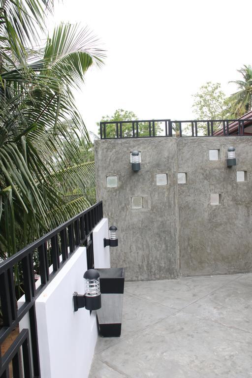 Prosperity Villa Negombo Esterno foto