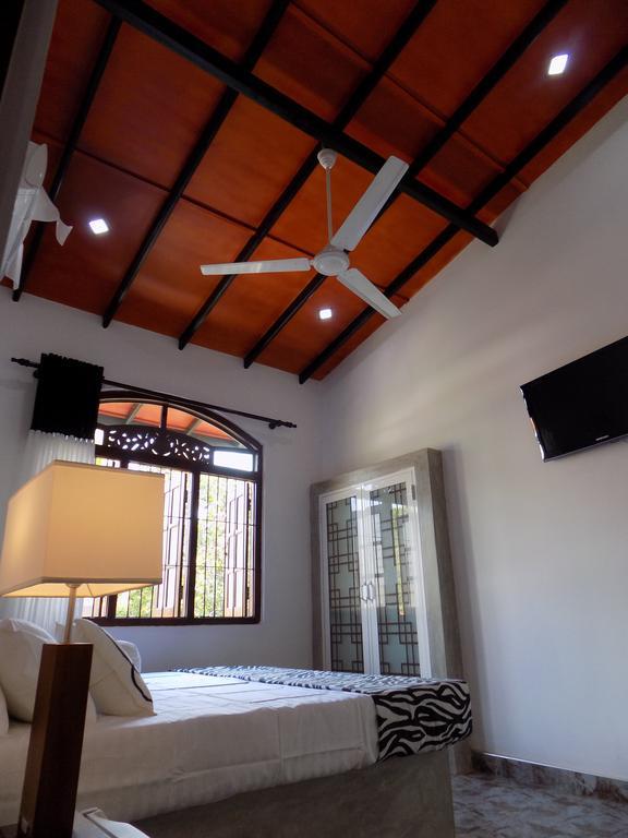 Prosperity Villa Negombo Esterno foto