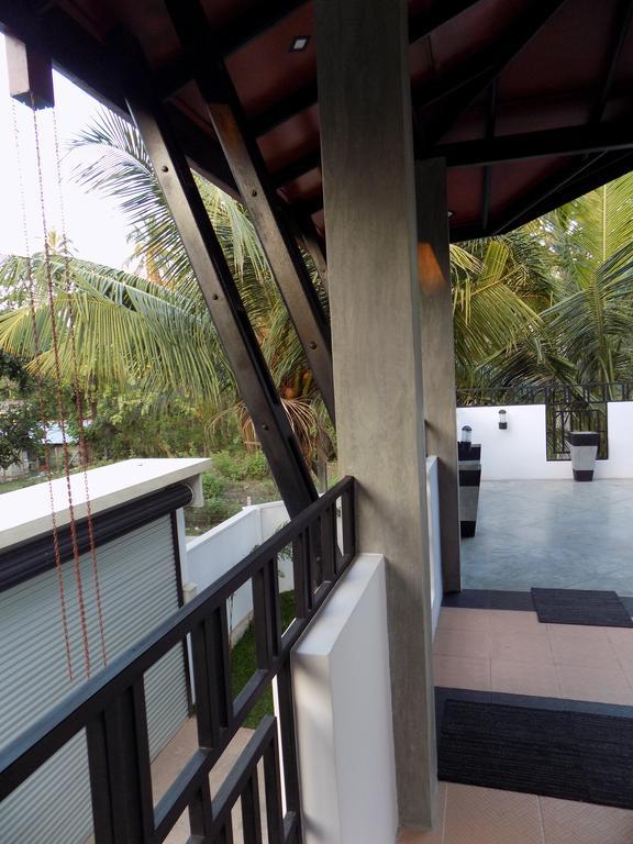 Prosperity Villa Negombo Esterno foto