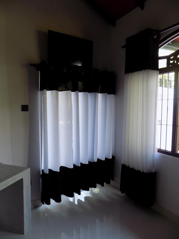 Prosperity Villa Negombo Esterno foto