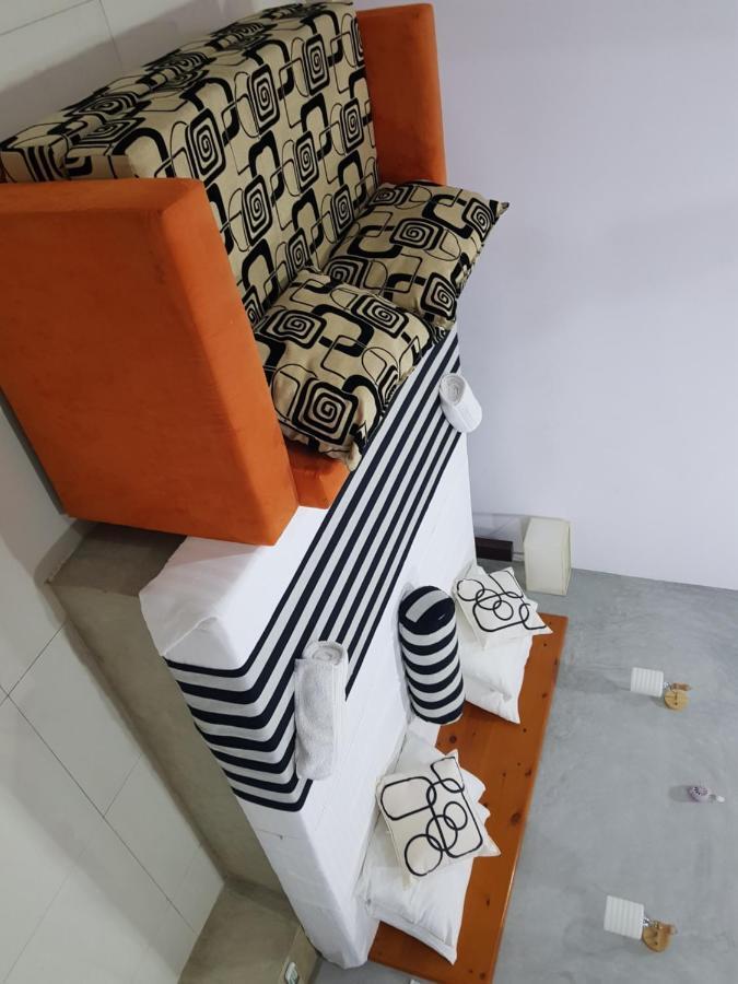 Prosperity Villa Negombo Esterno foto